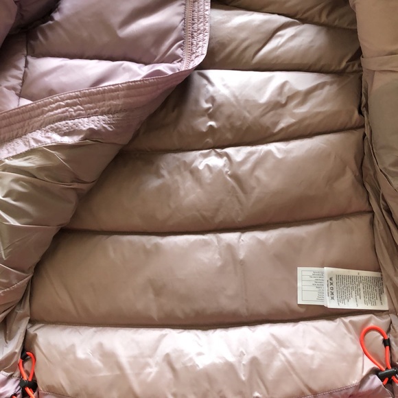 Helly Hansen junior 164/14 down skiing winter jacket - Picture 7 of 8